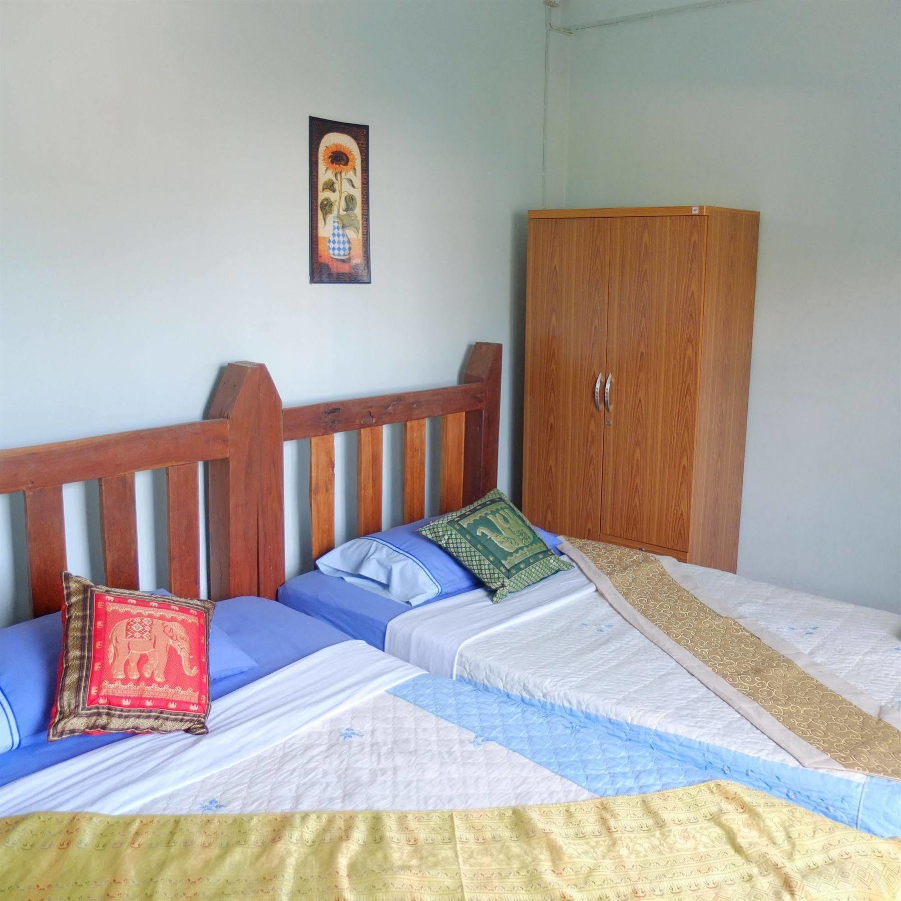 Nonni Guesthouse Чіангмай Екстер'єр фото